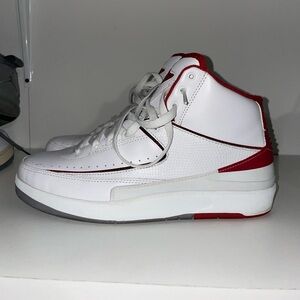 Air Jordan 2 Retro 'Chicago Home' 2014
